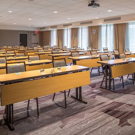 Courtyard By Marriott Detroit Farmington Hotel Farmington Hills Buitenkant foto