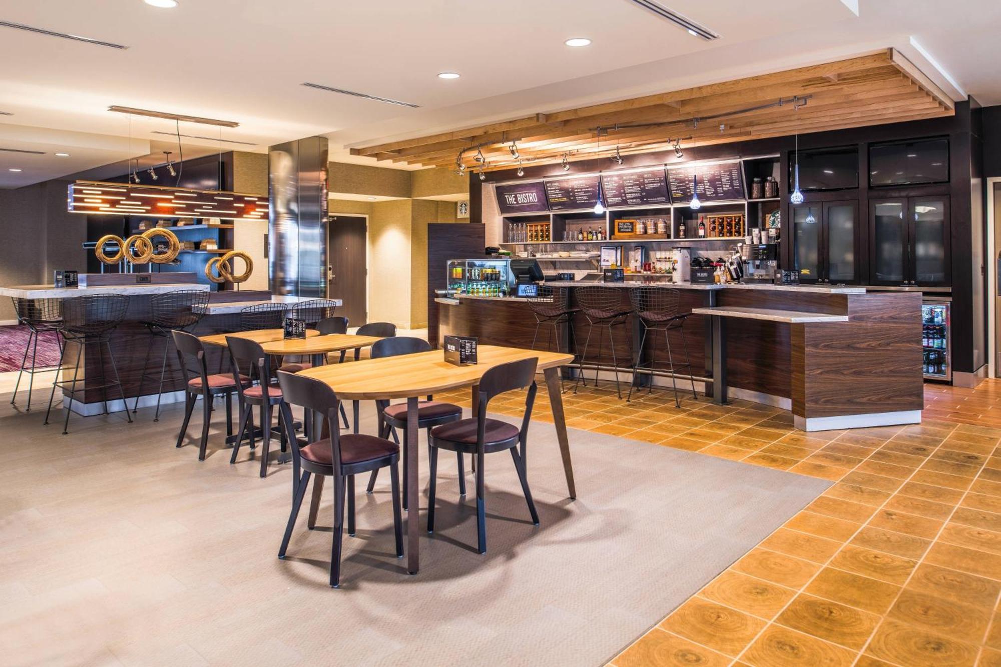 Courtyard By Marriott Detroit Farmington Hotel Farmington Hills Buitenkant foto