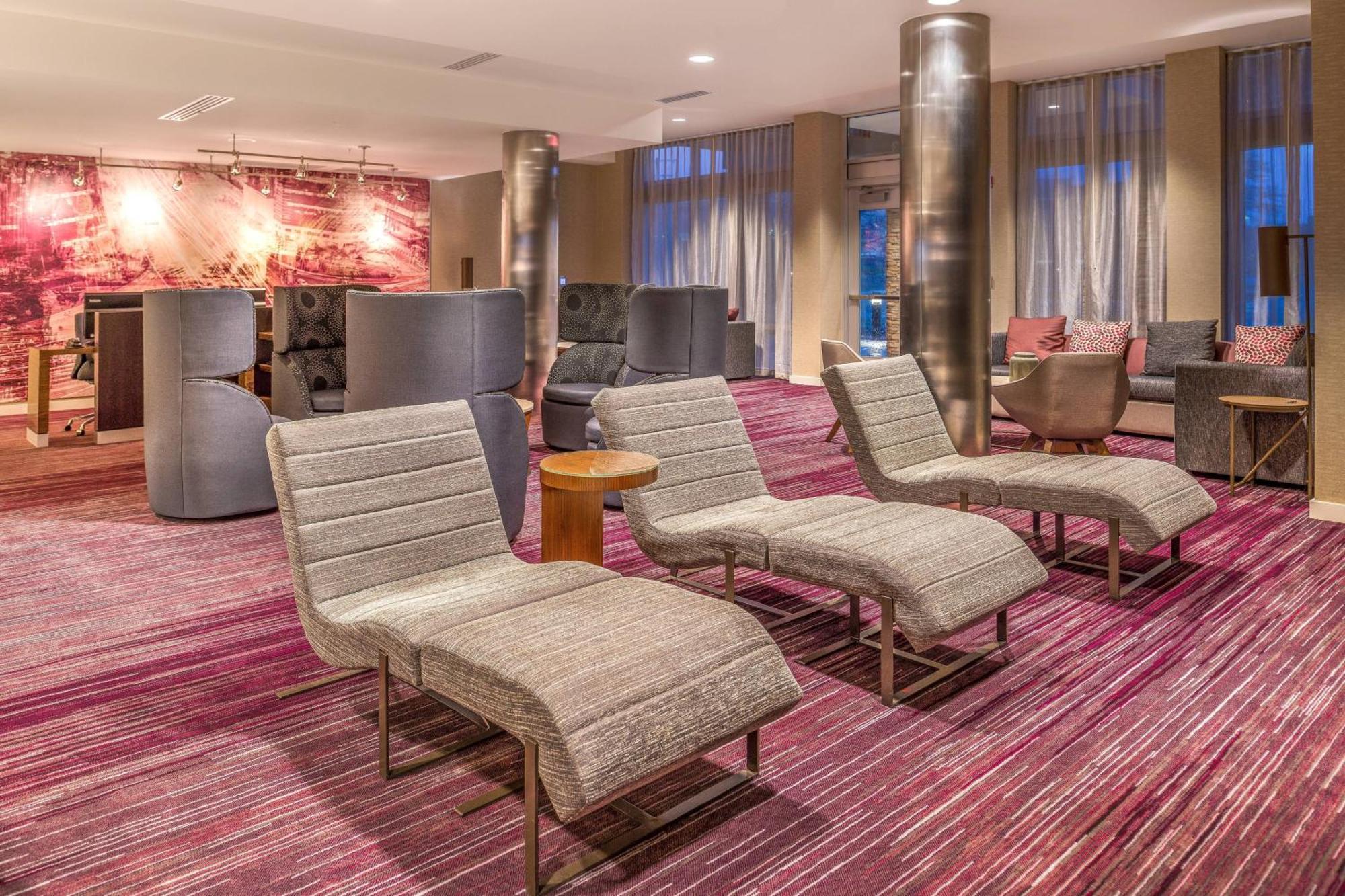 Courtyard By Marriott Detroit Farmington Hotel Farmington Hills Buitenkant foto