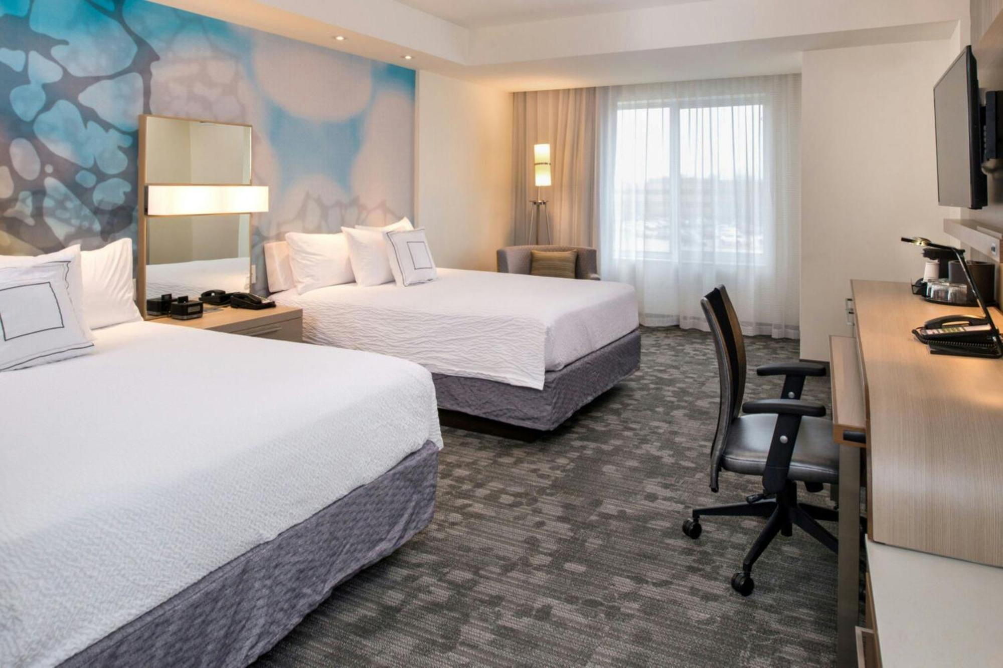Courtyard By Marriott Detroit Farmington Hotel Farmington Hills Buitenkant foto