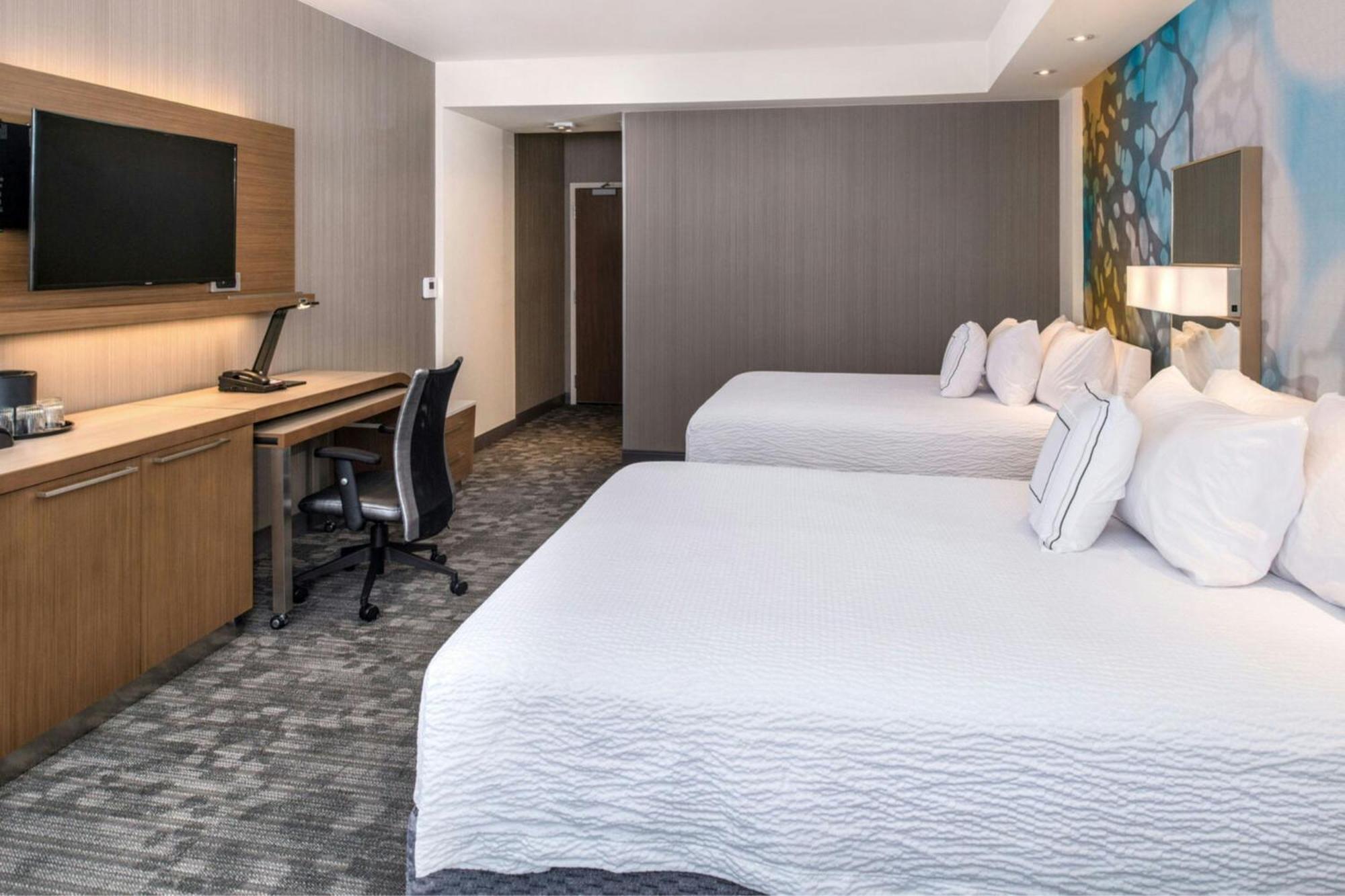 Courtyard By Marriott Detroit Farmington Hotel Farmington Hills Buitenkant foto